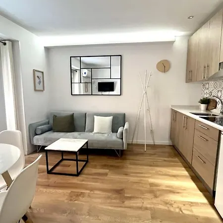 Dplace To Be - Exclusive Apartments In Historic Center Madrid Chambre photo