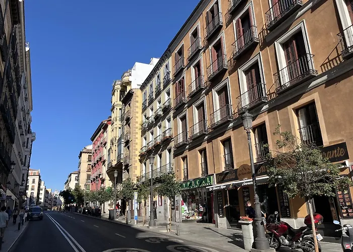 Dplace To Be - Exclusive Apartments In Historic Center