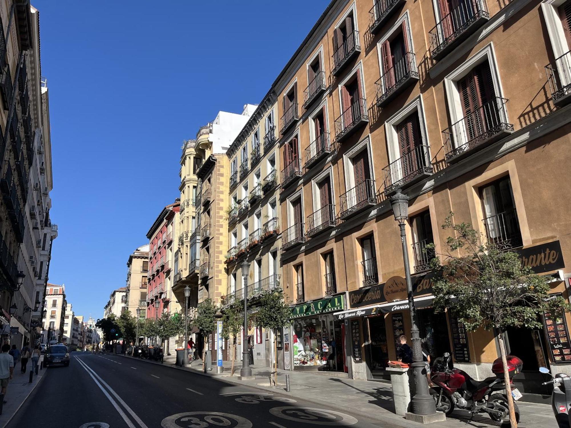 Couette-café Dplace To Be - Exclusive In Historic Center *
