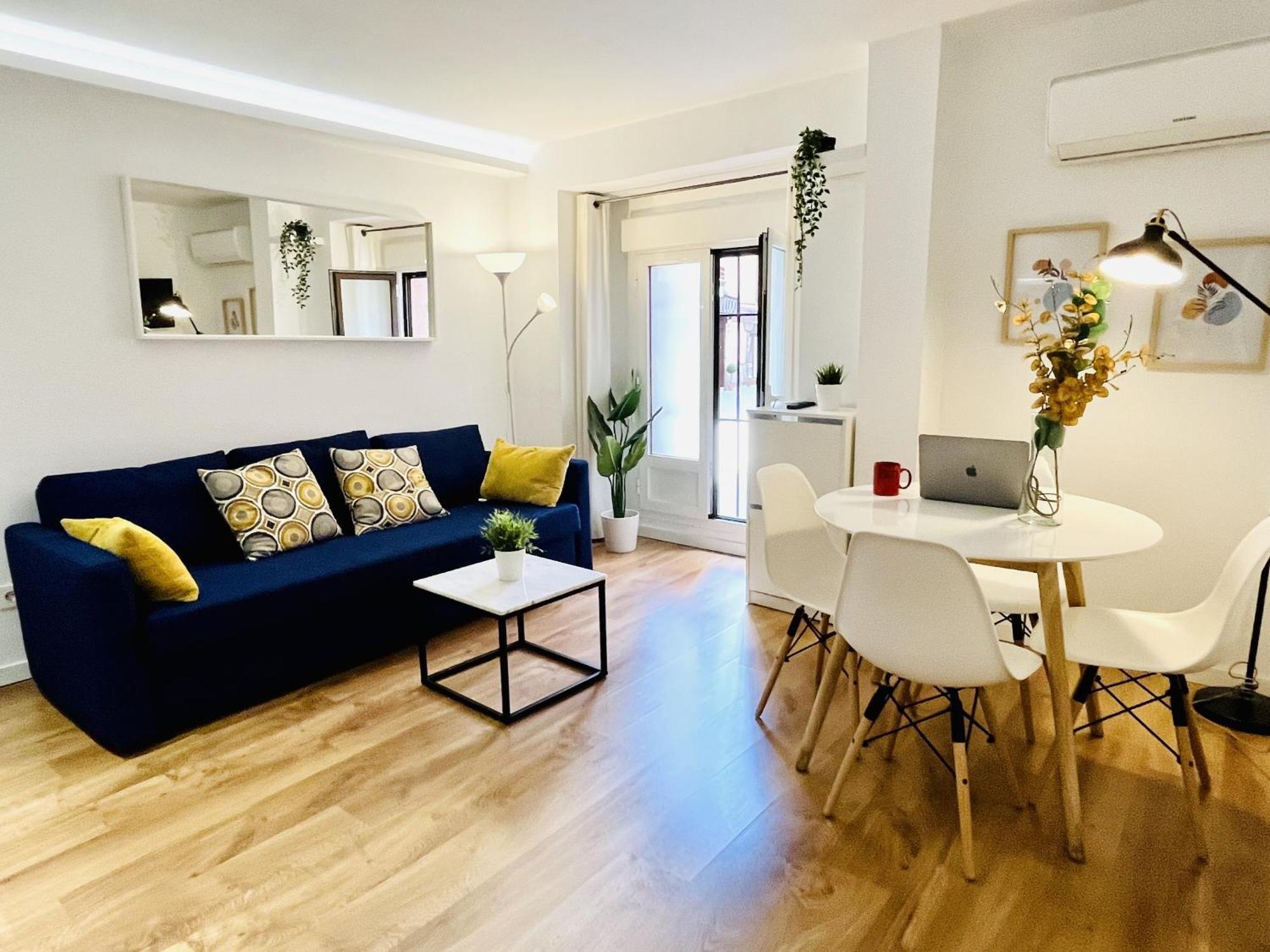 Dplace To Be - Exclusive In Historic Center * Madrid