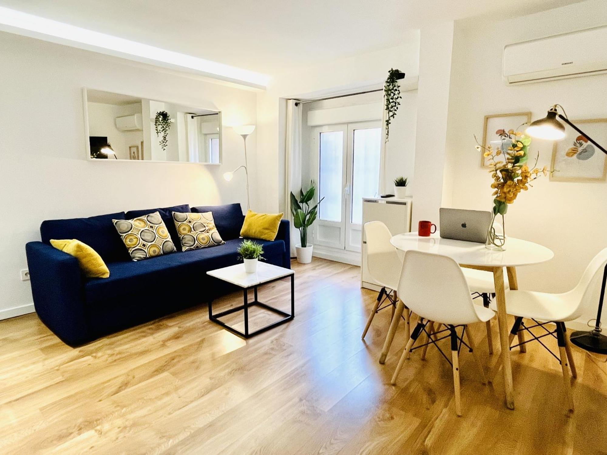 Dplace To Be - Exclusive In Historic Center * Madrid