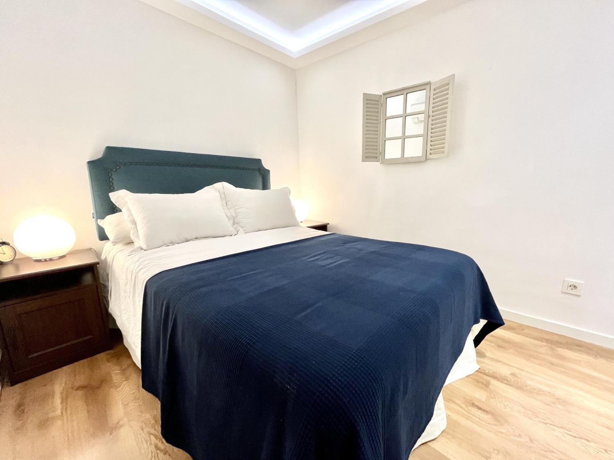 Dplace To Be - Exclusive In Historic Center Bed & Breakfast Madrid